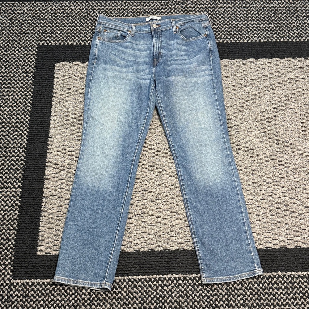 Levi’s 505 Straight Leg Jeans Women’s Sz 14 Mid Rise Denim Casual Classic Retro